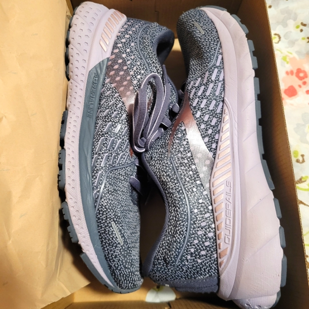 Brooks Adrenaline gts21